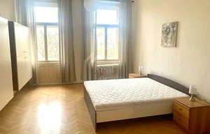 Apartment for rent, 4+kk - 3 bedrooms, 120m<sup>2</sup>