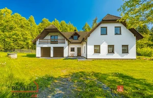 Family house for sale, 200m<sup>2</sup>, 3173m<sup>2</sup> of land